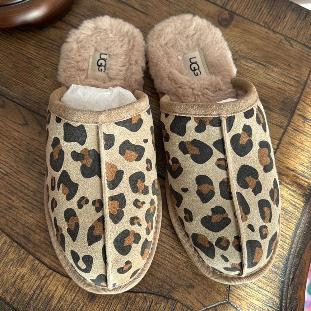 UGG women slippers